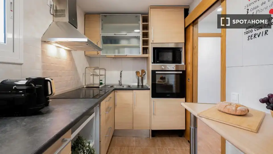 Habitación 87 m², Sabadell
