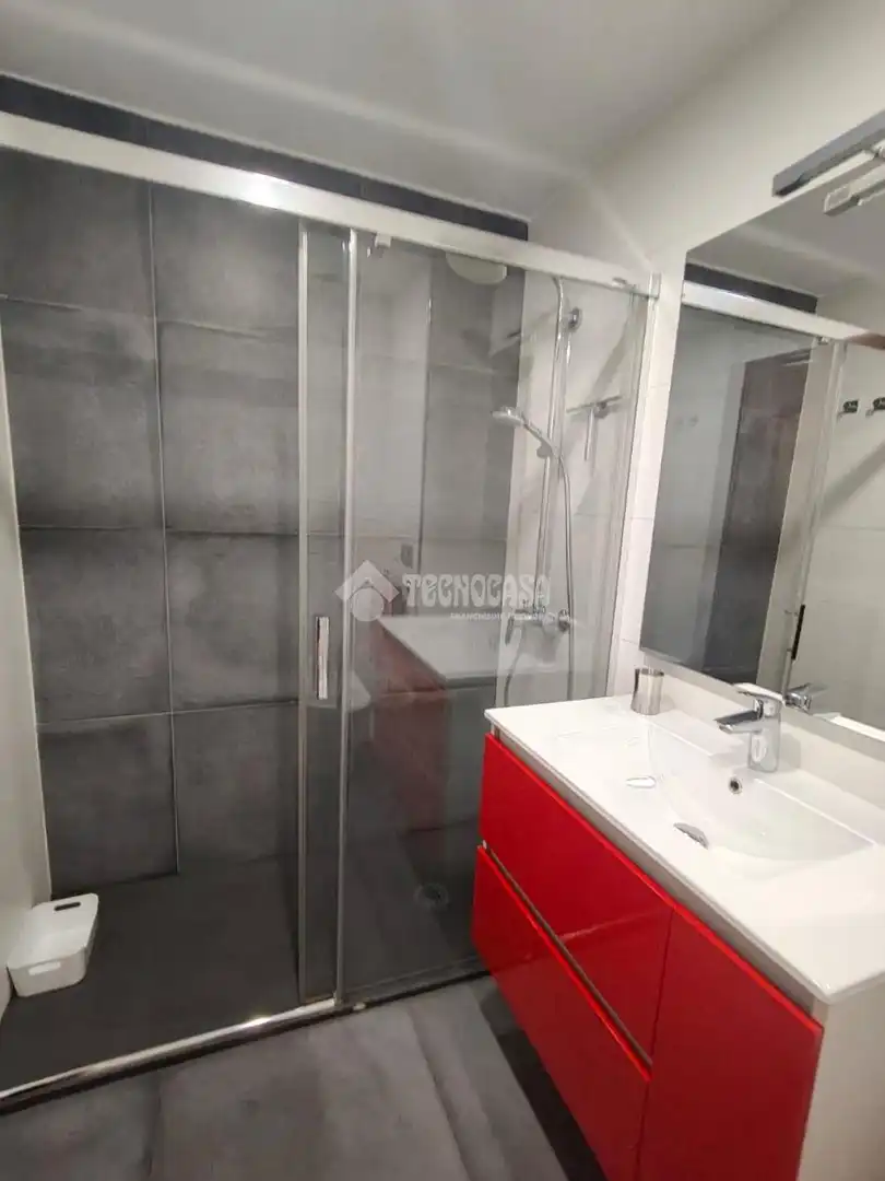 Piso de 85 m² en Huelva