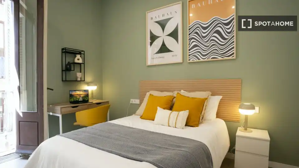 Habitación 210 m², Barcelona