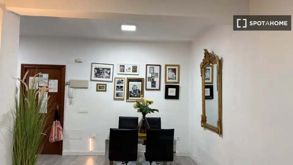 Habitación 71 m², Málaga