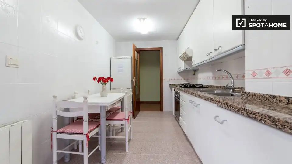 Habitación 90 m², Valencia