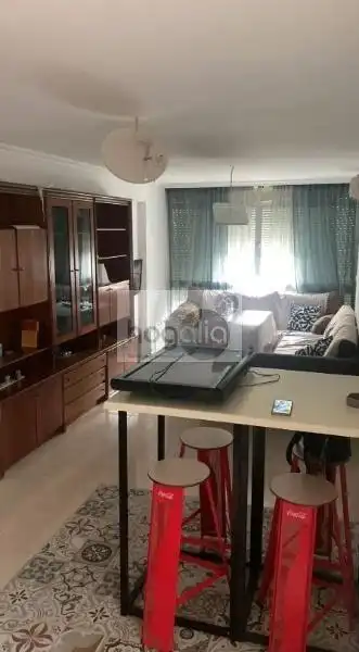 Piso de 90 m² en Sevilla