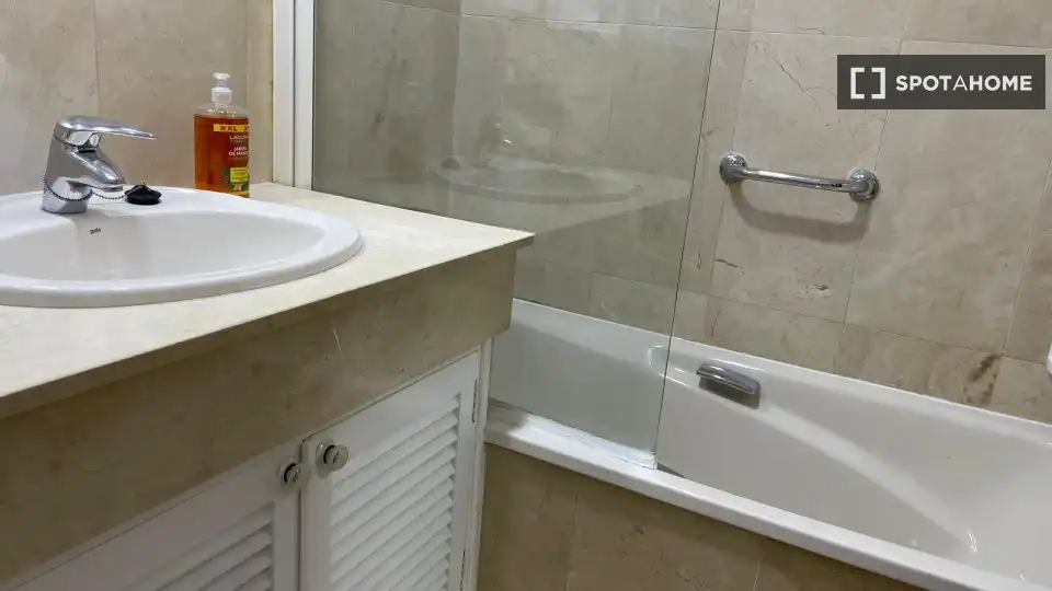 Habitación 92 m², Cádiz