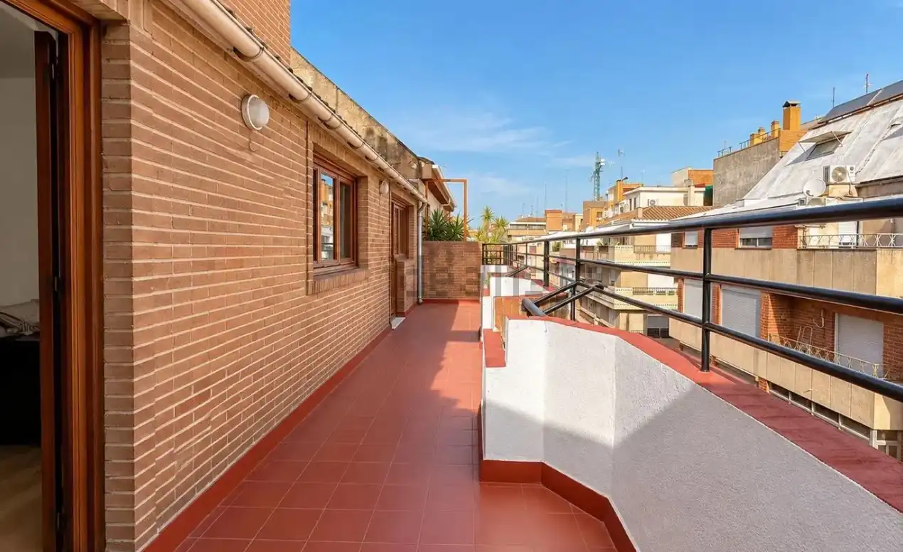 Piso de 60 m² en Granada