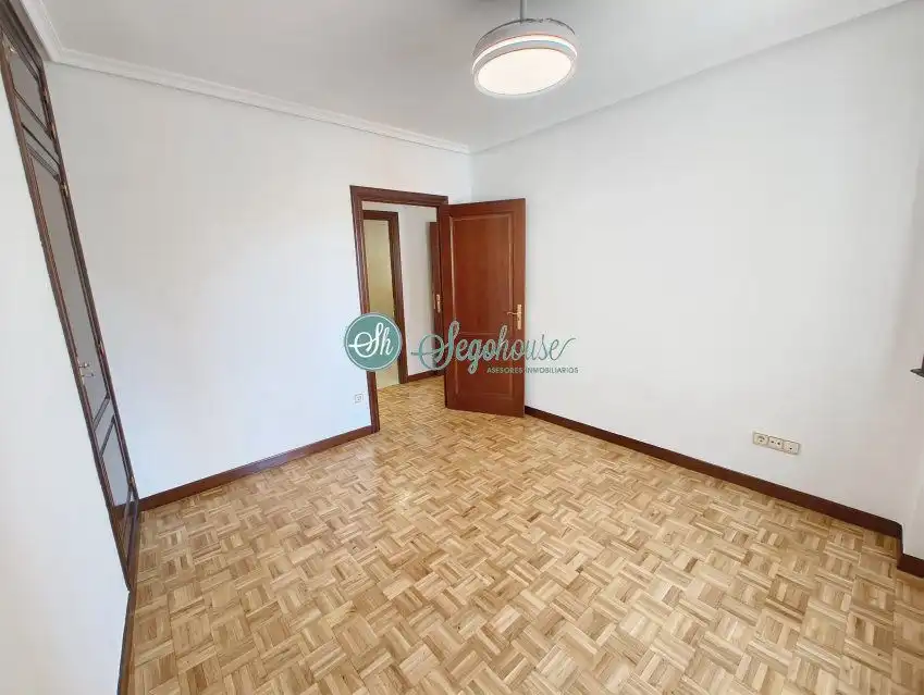 Piso de 148 m² en Segovia
