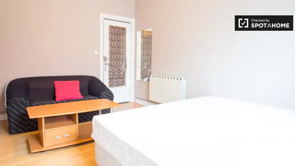 Habitación 115 m², Bilbao
