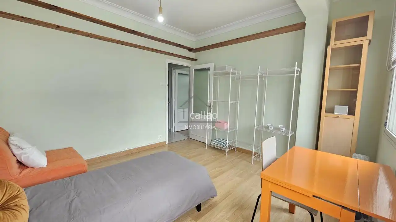 Habitación 99 m², Ferrol