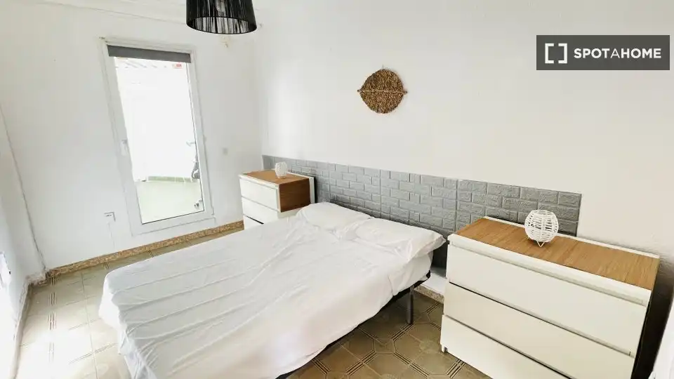 Habitación 86 m², Valencia