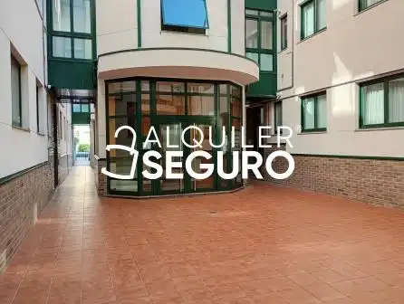 Piso de 85 m² en Oleiros
