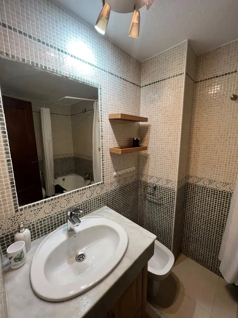 Habitación 118 m², Granada