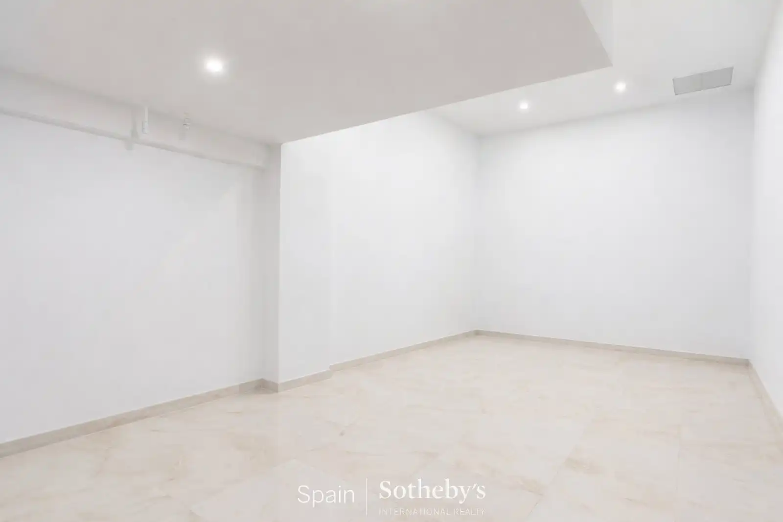 Casa de 628 m² en Pozuelo de Alarcón