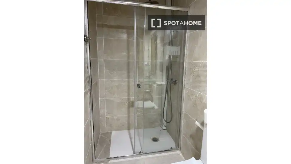 Habitación 65 m², Madrid