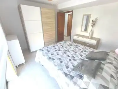 Pis de 80 m² a Còrdova