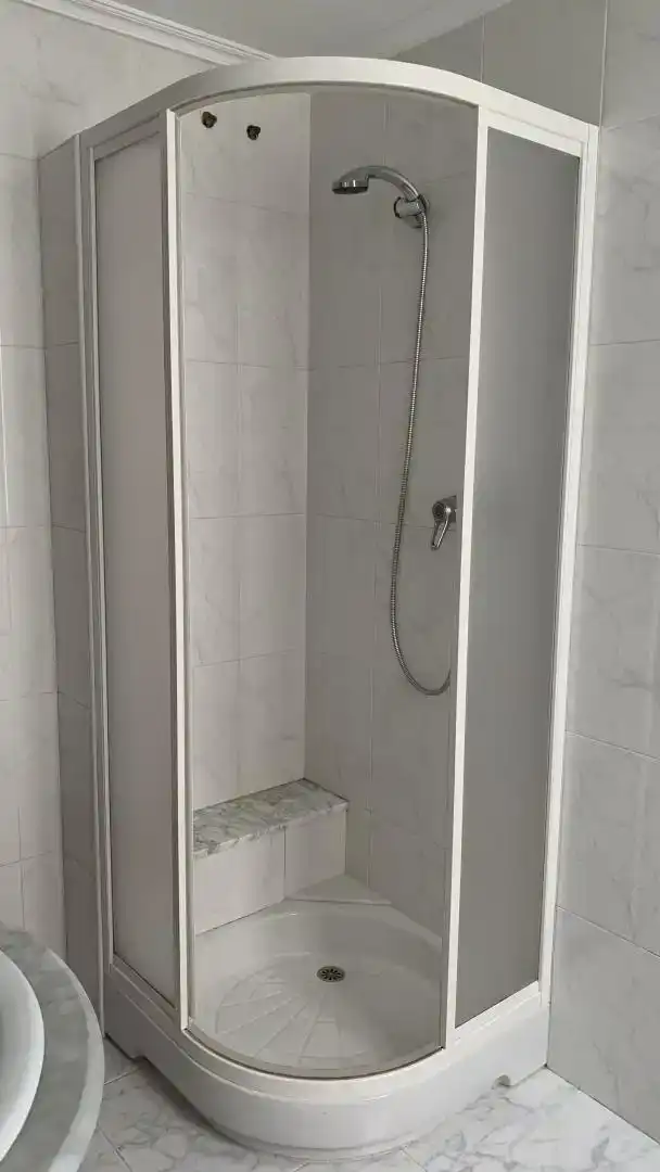 Habitación 100 m², Melide