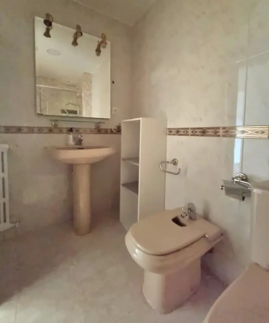 Room for rent, Madrid