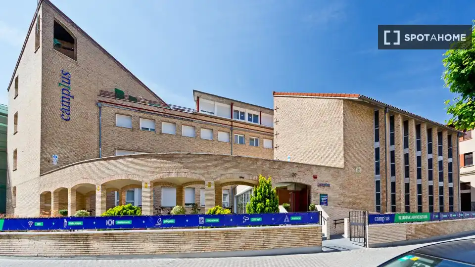 Habitación en alquiler, Pamplona