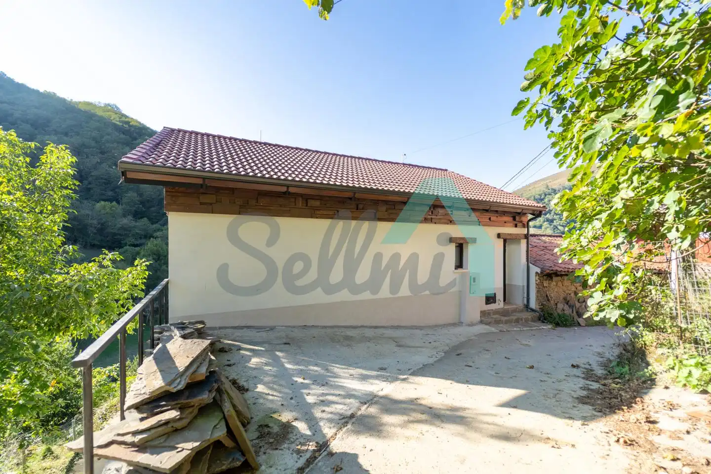 Piso de 200 m² en Mieres