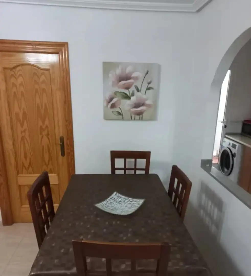 Wohnung 95 m² in Algeciras