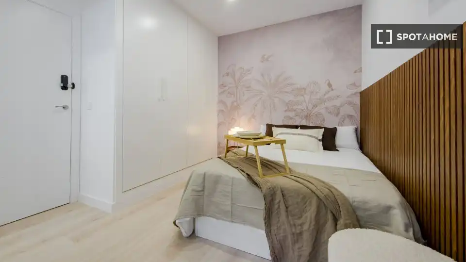 Habitació de lloguer, Madrid