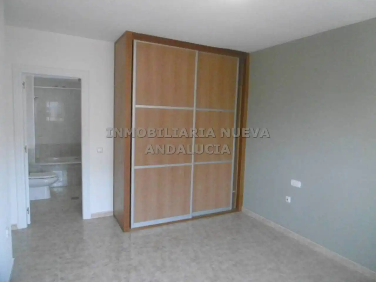 Piso de 100 m² en Almería