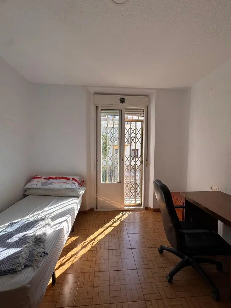 Piso de 85 m² en Granada