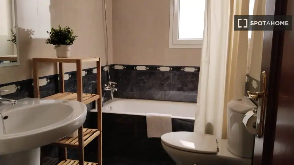 Habitación 115 m², Zaragoza