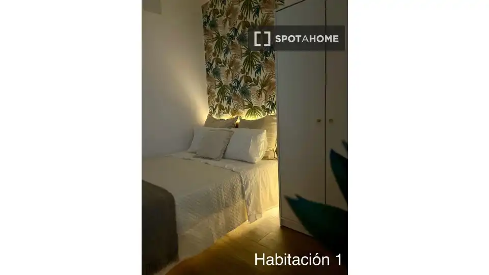 Habitación 81 m², Sevilla