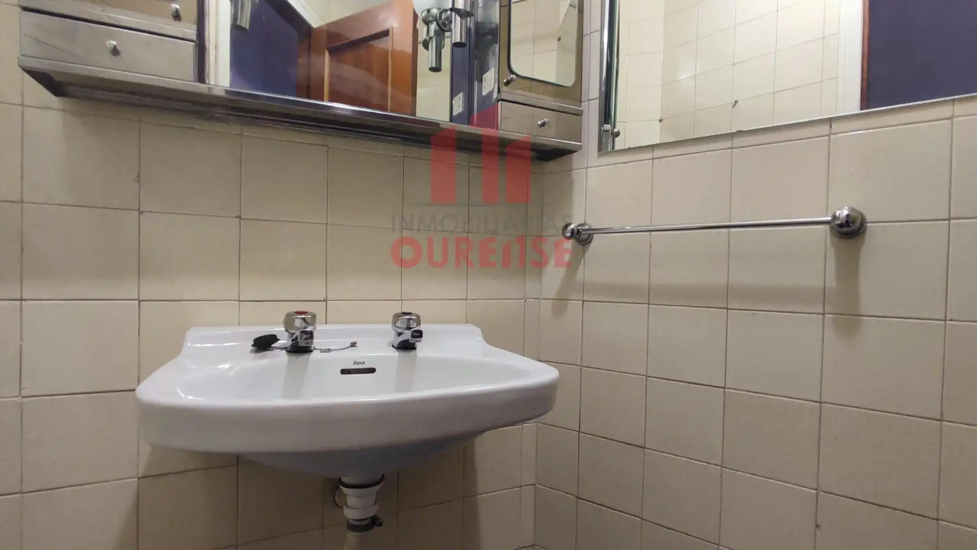 Habitación 94 m², Ourense