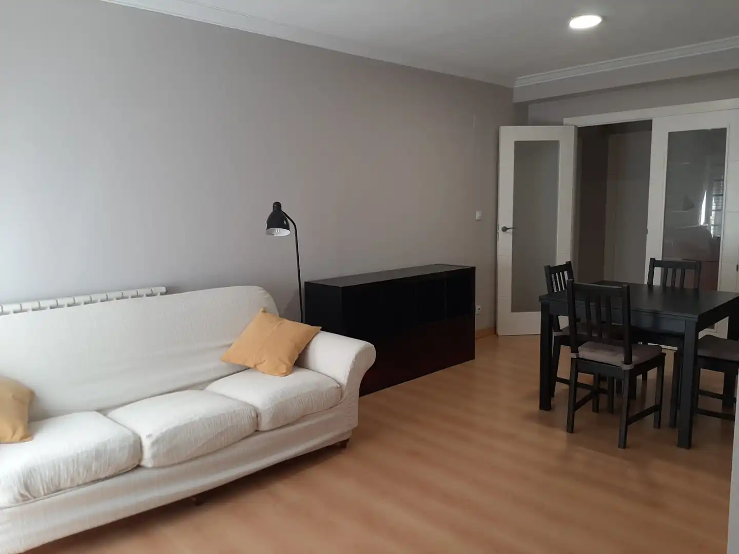 Piso de 84 m² en Zaragoza