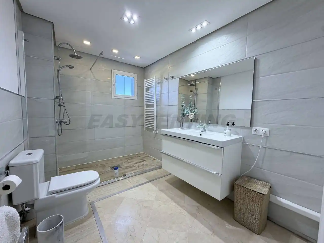Casa de 200 m² en La Línea de la Concepción