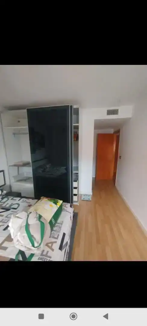 Habitación 90 m², Alicante