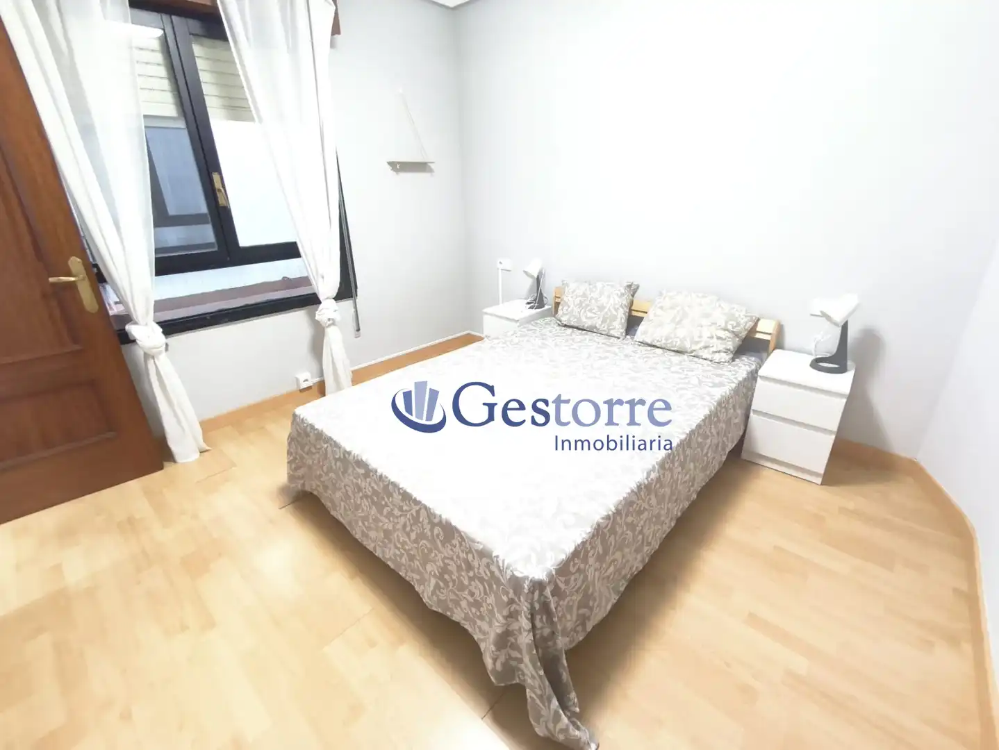 Pis de 55 m² a Oviedo
