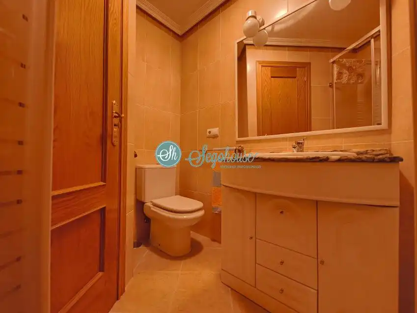 Piso de 85 m² en Segovia