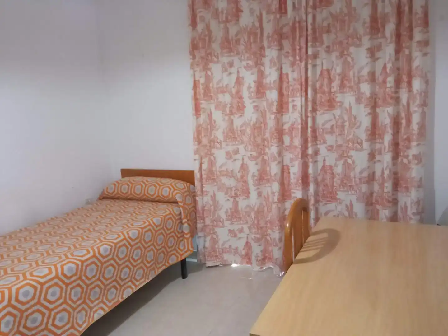 Pis de 90 m² a Còrdova