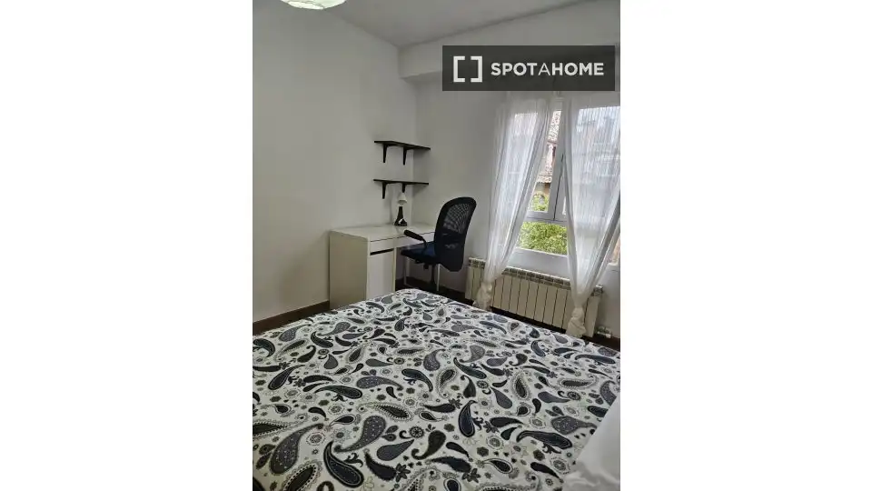 Habitación 92 m², Zaragoza