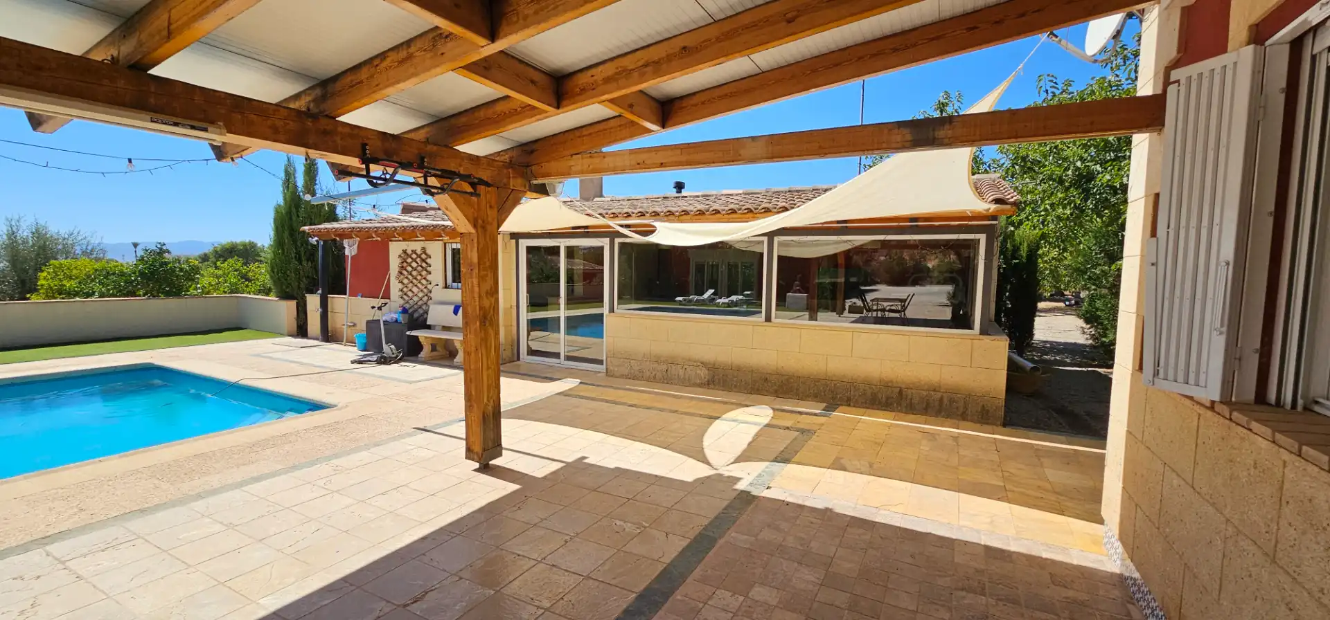 Casa de 250 m² en Totana