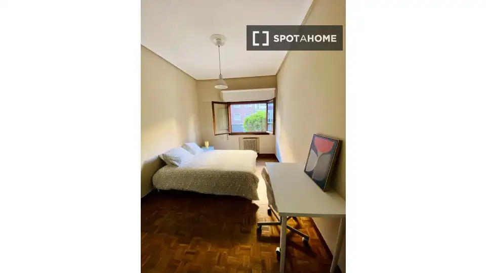 Habitación 98 m², Bilbao