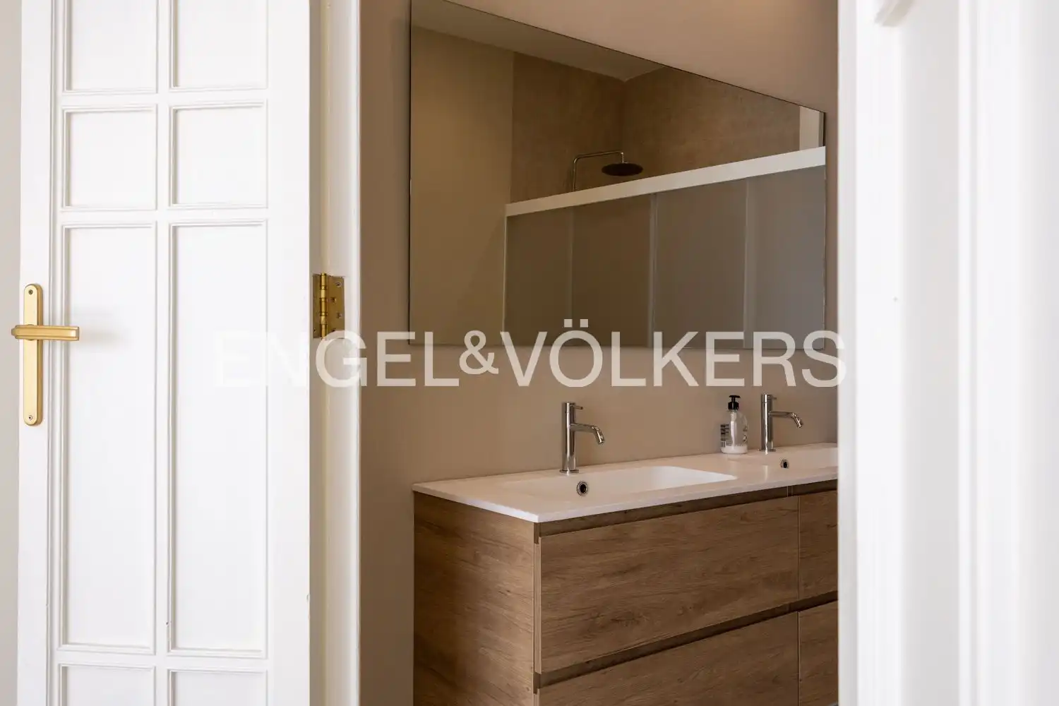 Pis de 180 m² a València