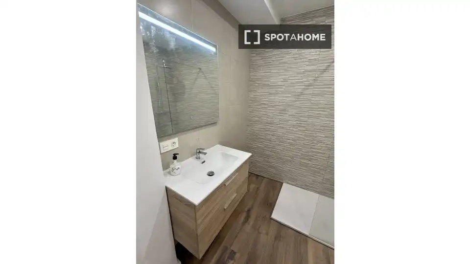 Habitación 69 m², Zaragoza