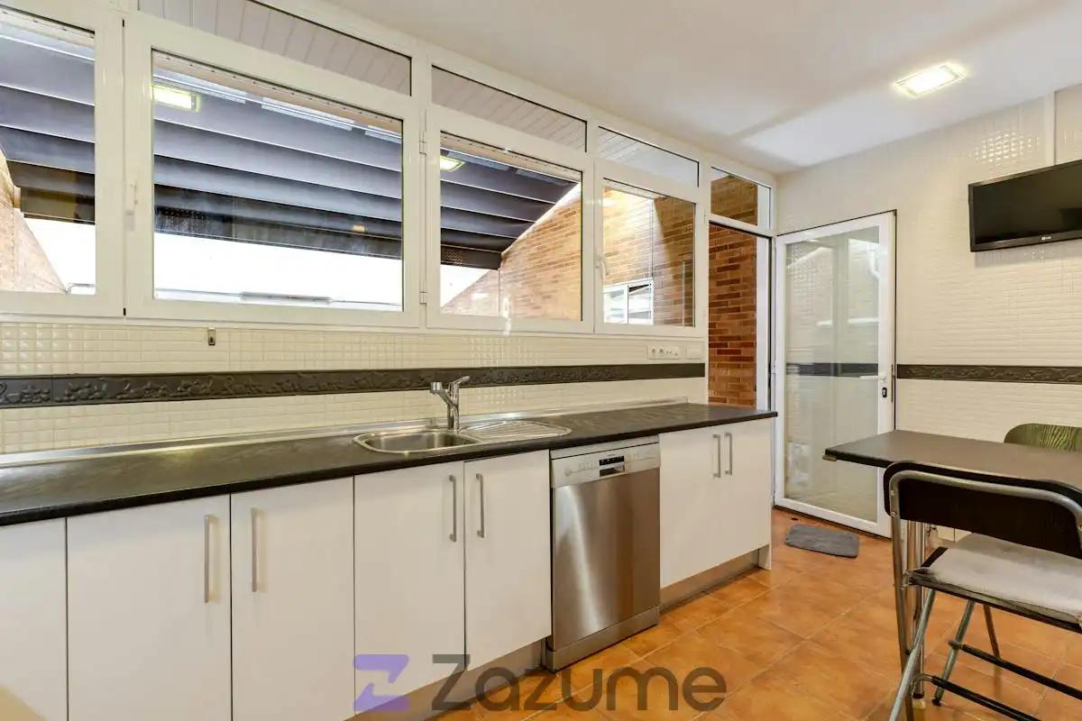 Casa de 250 m² a Paracuellos de Jarama