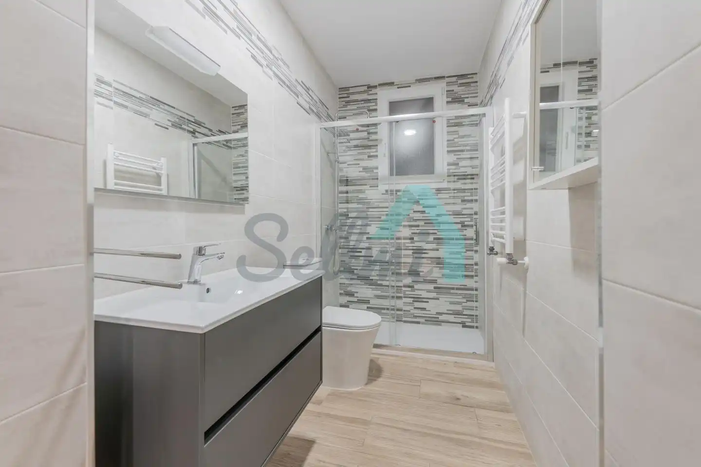 Habitación 137 m², Oviedo