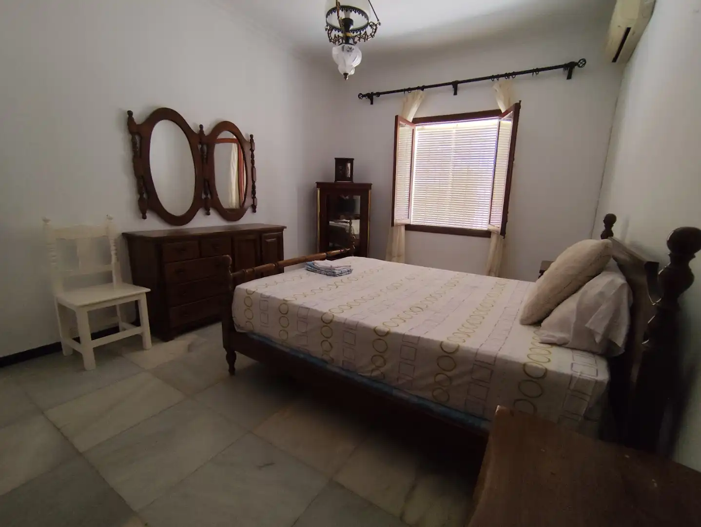 Casa de 220 m² en Valencina de la Concepción