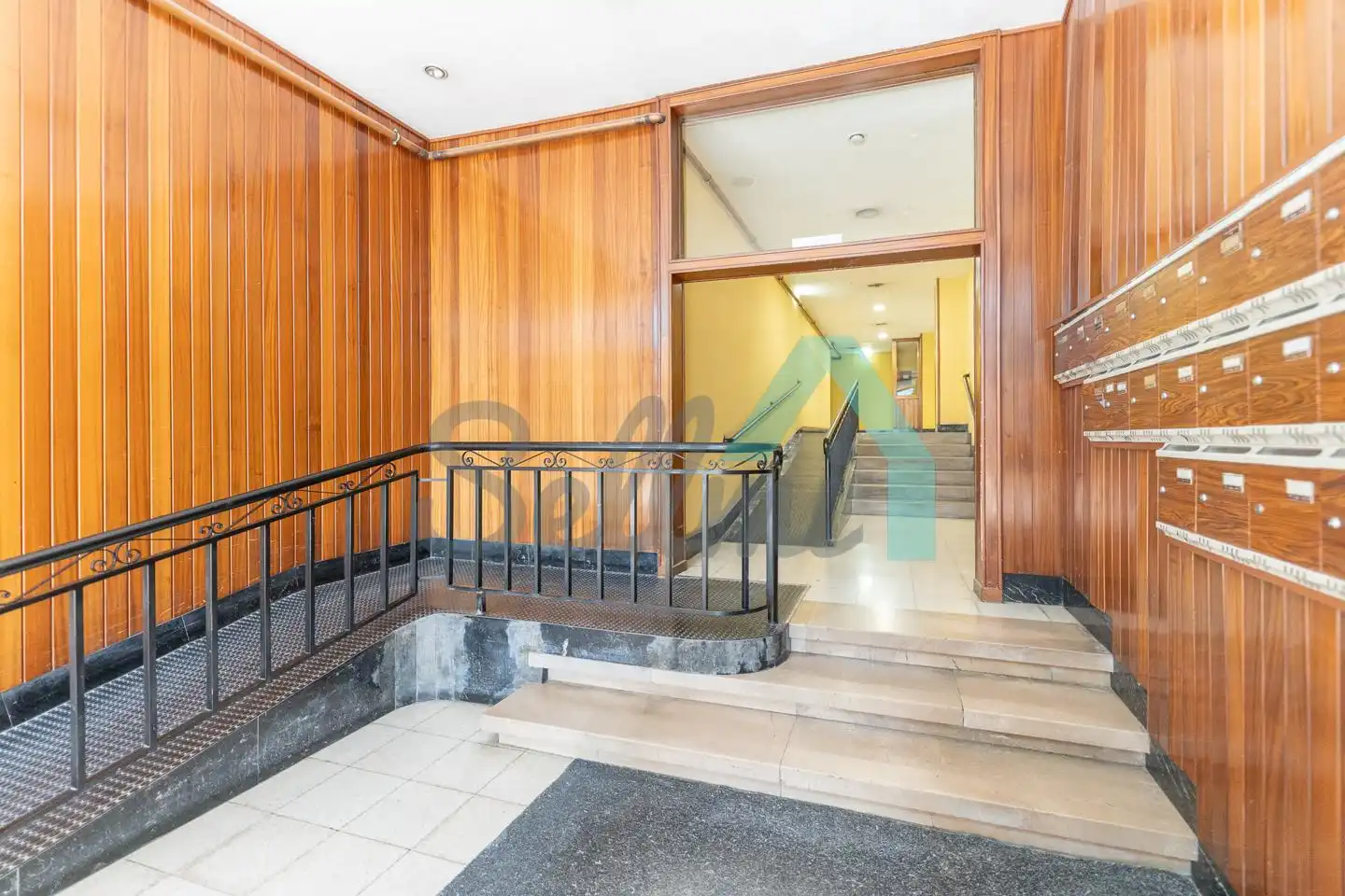Piso de 51 m² en Oviedo