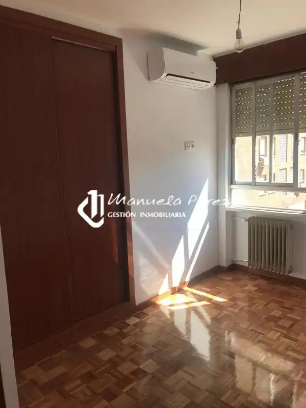 Piso de 95 m² en Cáceres