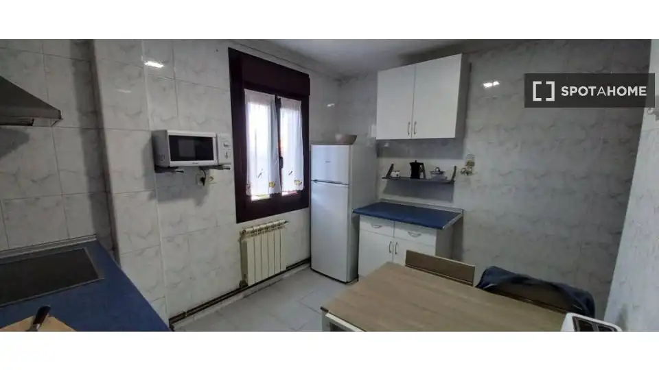 Habitación 109 m², Camargo