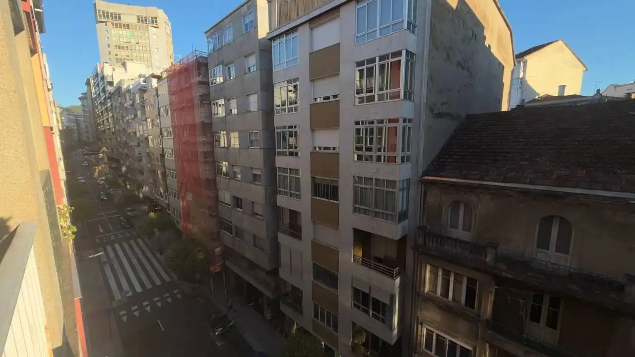 Piso de 95 m² en Ourense