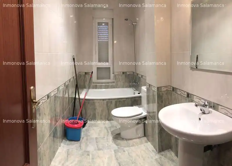 Wohnung 118 m² in Salamanca