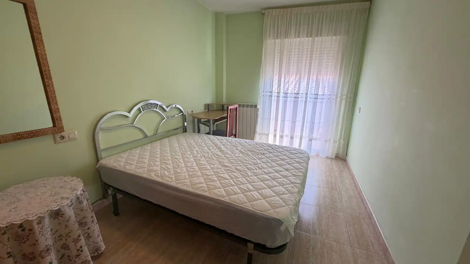 Piso de 90 m² en La Almunia de Doña Godina