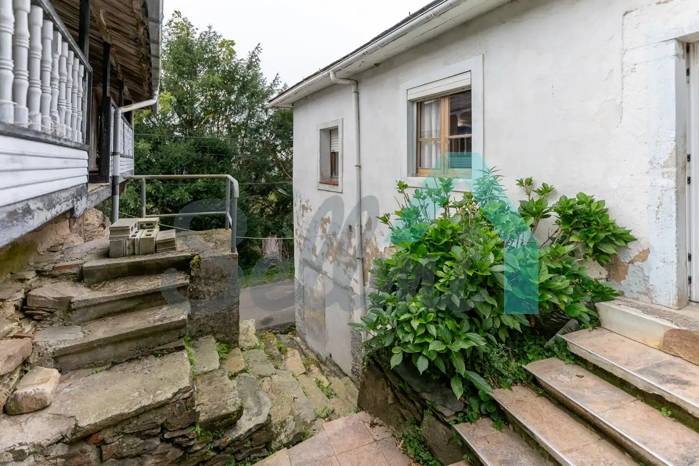 House 109 m² in Salas