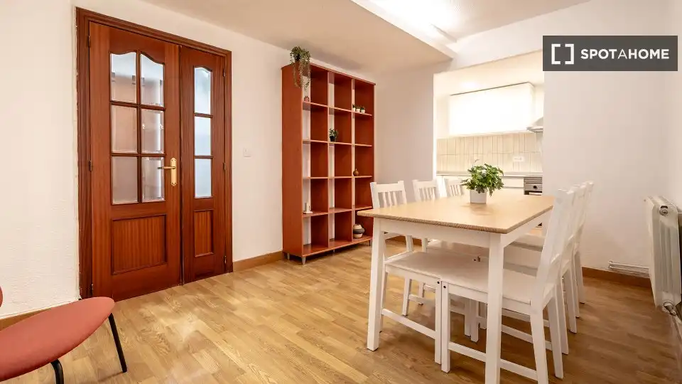 Chambre à louer, Valence